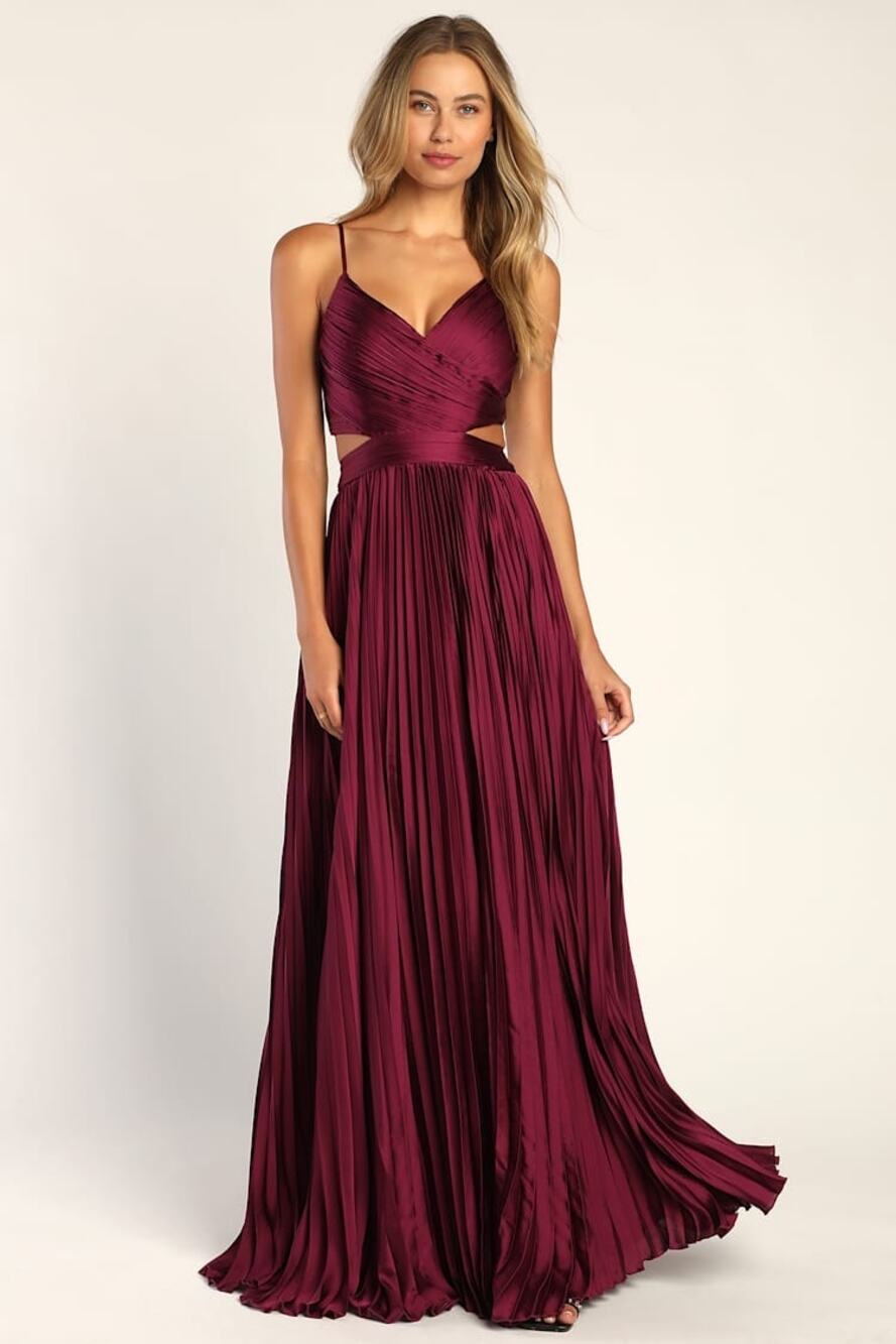 NWT Lulus Got the Glam Plum Purple Pleated Cutout Maxi Dress Medium